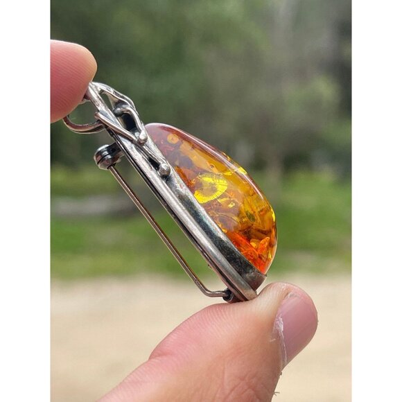Vintage Sterling Silver Amber Brooch - Picture 5 of 5